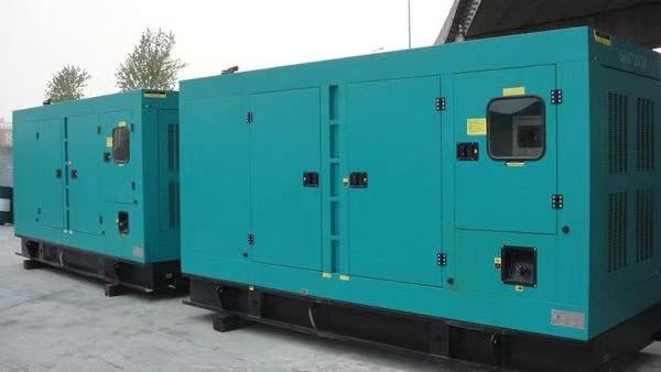 兴平康明斯400kw大型柴油二手发电机组
